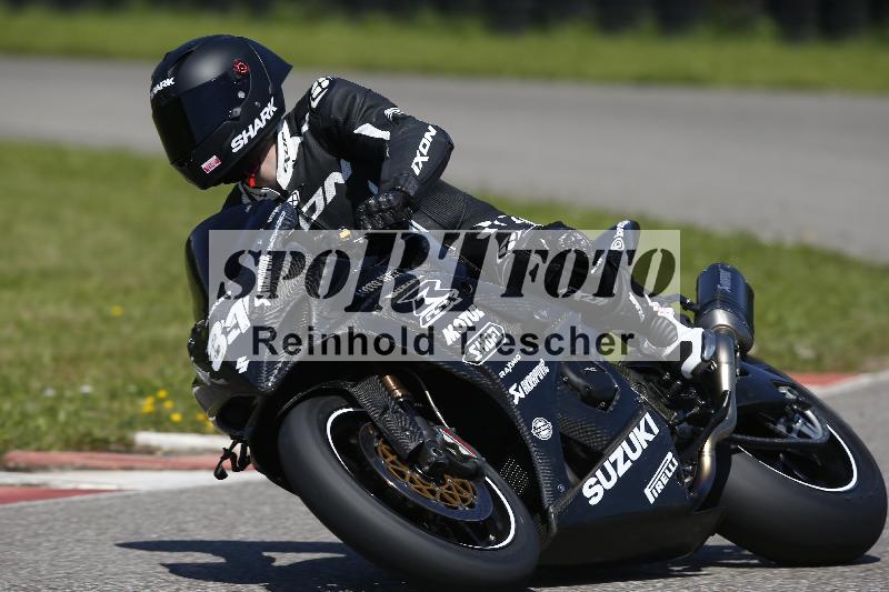 /Archiv-2024/29 12.06.2024 MOTO.CH Track Day ADR/Gruppe rot/31